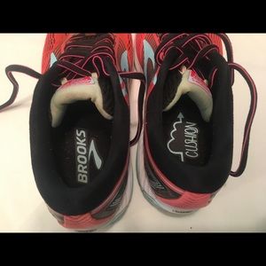 Brooks Shoes - Brooks Ghost 10 Brooks Shoes - Brooks Ghost 10